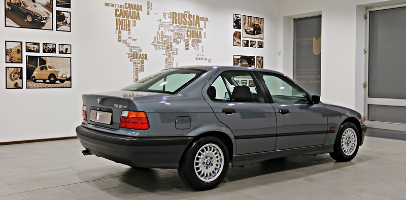 1995 BMW 318IS 1400KMS